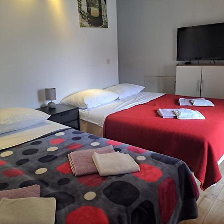Peter&Zana Apartments Стари Град Екстериор снимка