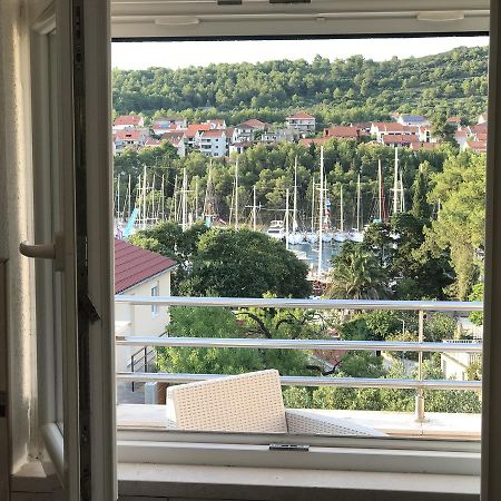 Peter&Zana Apartments Стари Град Екстериор снимка