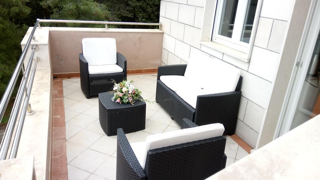 Peter&Zana Apartments Стари Град Екстериор снимка